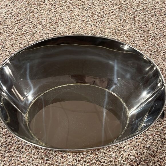 Metal Tin bucket with faux leather handles and straps - Picture 2 of 3